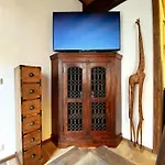 Kinderfreundliches Namibia-lodge Im Rittergut Leppersdorf Bei Dresden