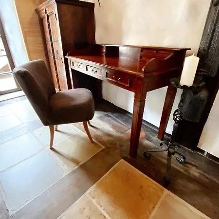 Namibia-lodge Im Rittergut Leppersdorf Bei Dresden * Wachau